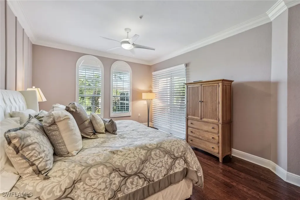 3189 Aviamar Circle Naples FL 34114