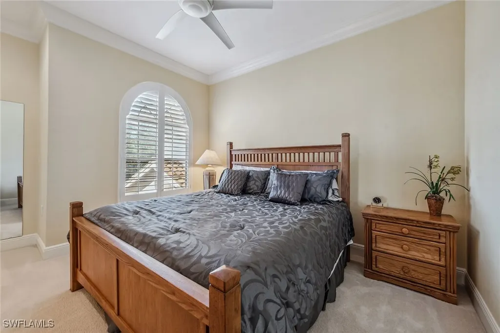 3189 Aviamar Circle Naples FL 34114