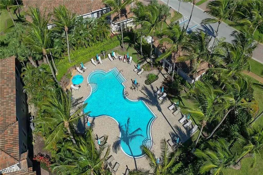3189 Aviamar Circle Naples FL 34114