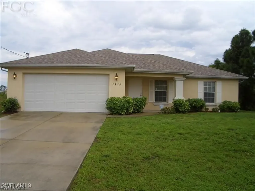 2925 6th Street SW Lehigh Acres FL 33976