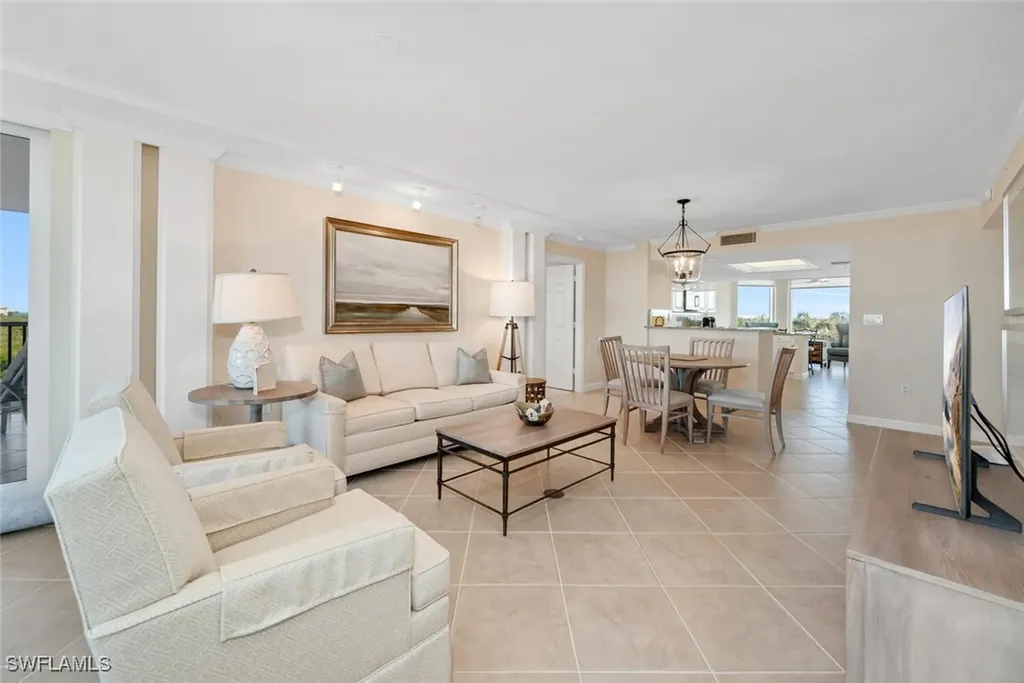 6849 Grenadier Boulevard Naples FL 34108