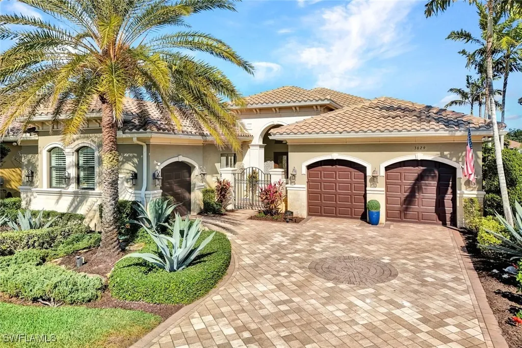 3629 Santaren Court Naples FL 34119