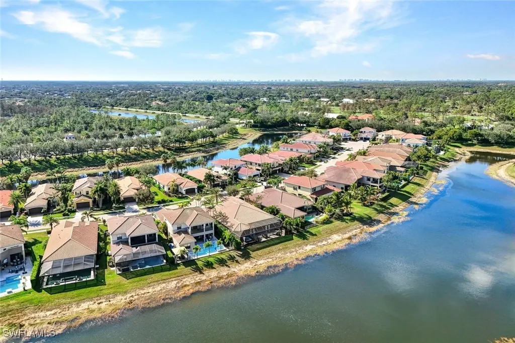 3629 Santaren Court Naples FL 34119