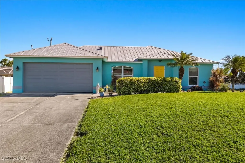 2717 SW 11th Court Cape Coral FL 33914