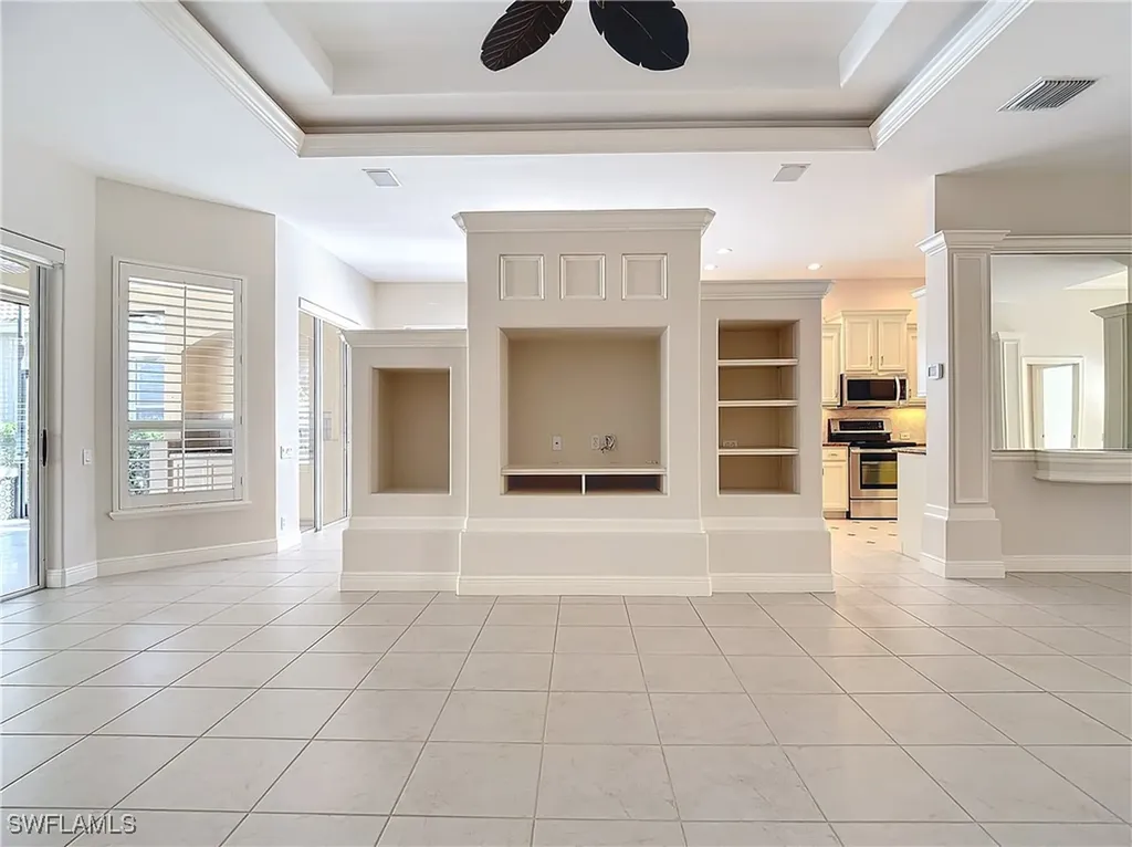 9190 Troon Lakes Drive Naples FL 34109