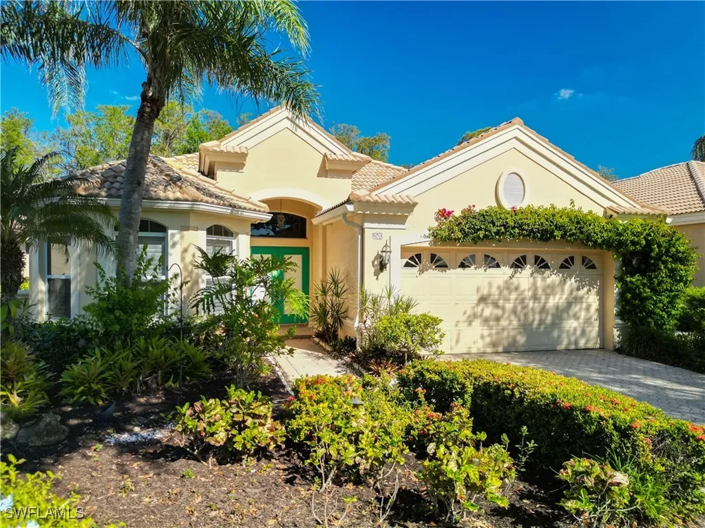 9190 Troon Lakes Drive Naples FL 34109