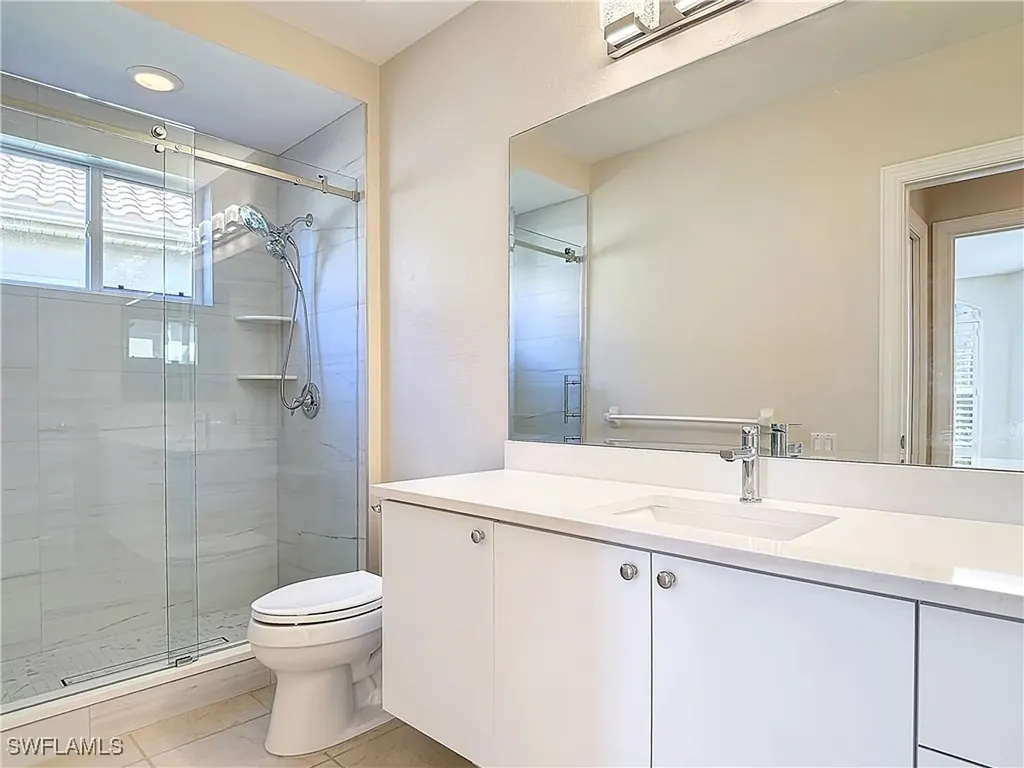 9190 Troon Lakes Drive Naples FL 34109