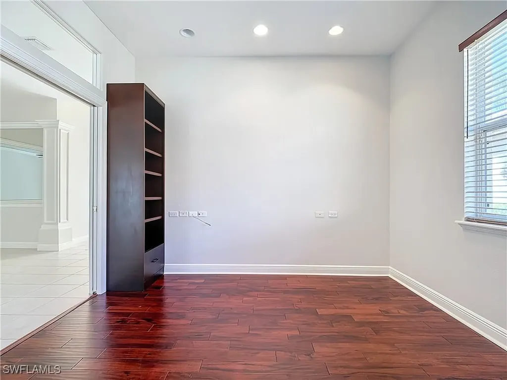 9190 Troon Lakes Drive Naples FL 34109