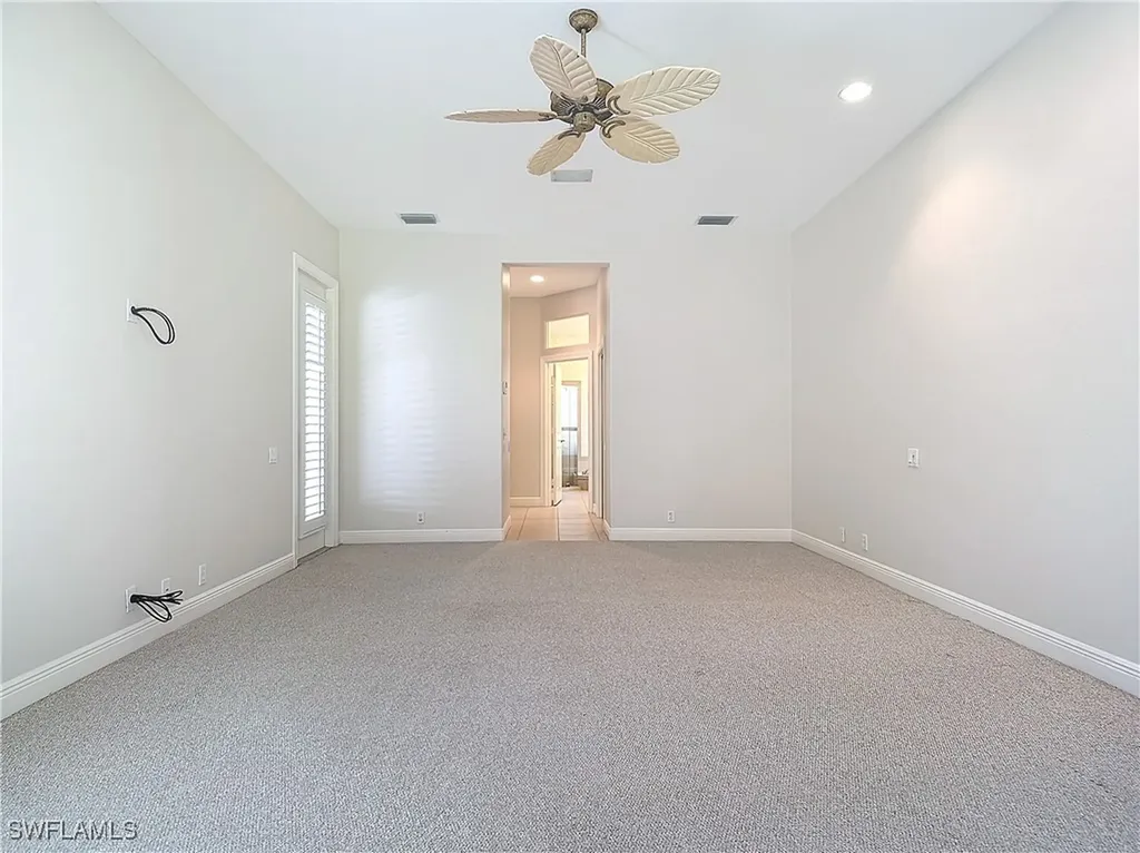 9190 Troon Lakes Drive Naples FL 34109