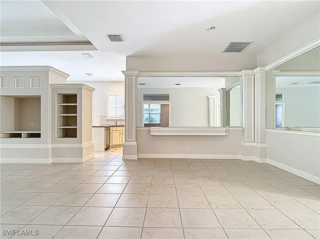 9190 Troon Lakes Drive Naples FL 34109