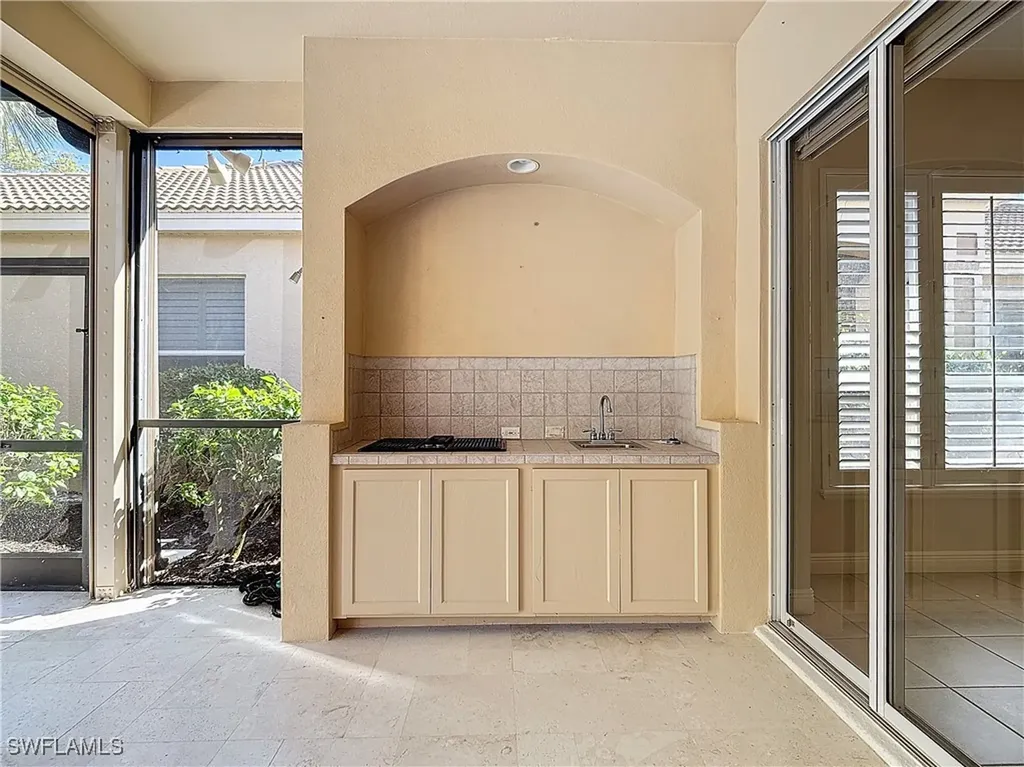 9190 Troon Lakes Drive Naples FL 34109