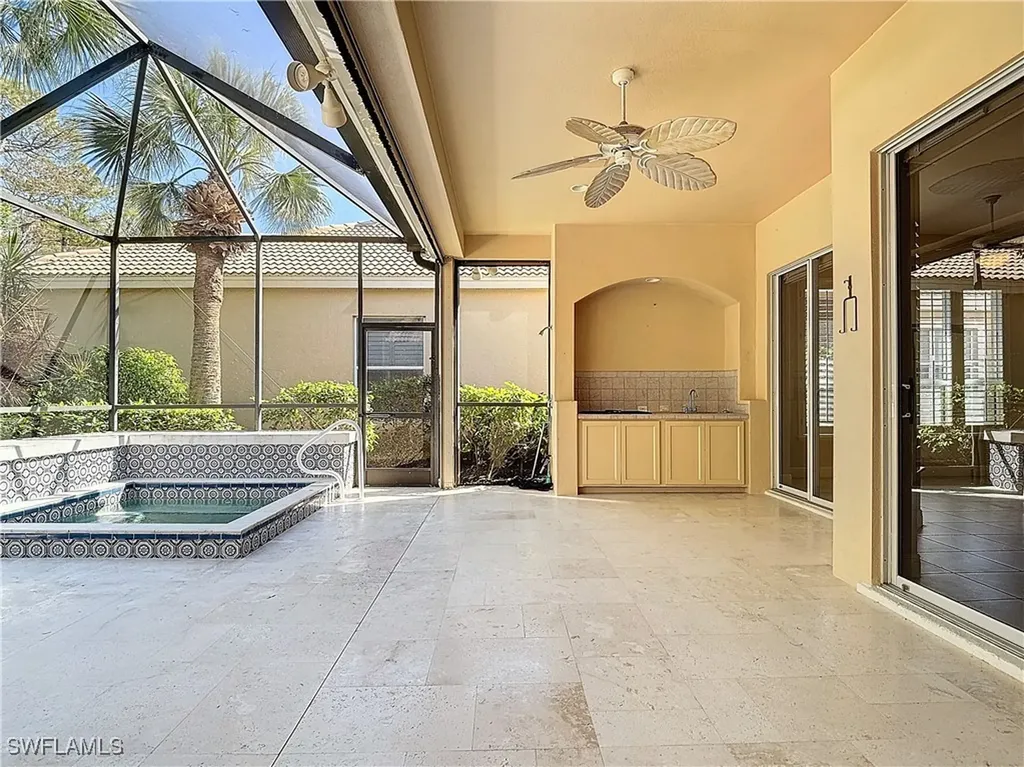 9190 Troon Lakes Drive Naples FL 34109