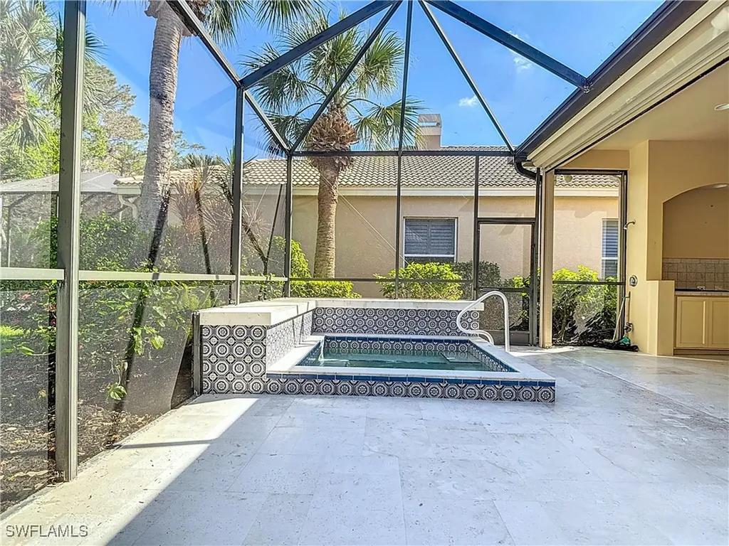 9190 Troon Lakes Drive Naples FL 34109