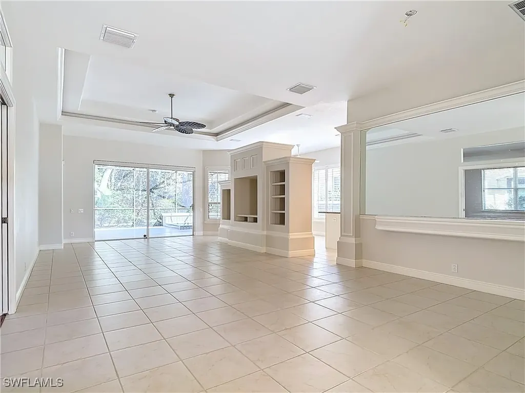 9190 Troon Lakes Drive Naples FL 34109