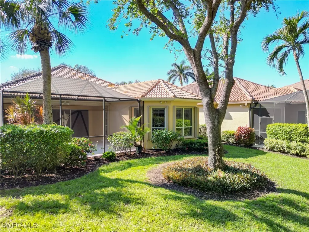 9190 Troon Lakes Drive Naples FL 34109