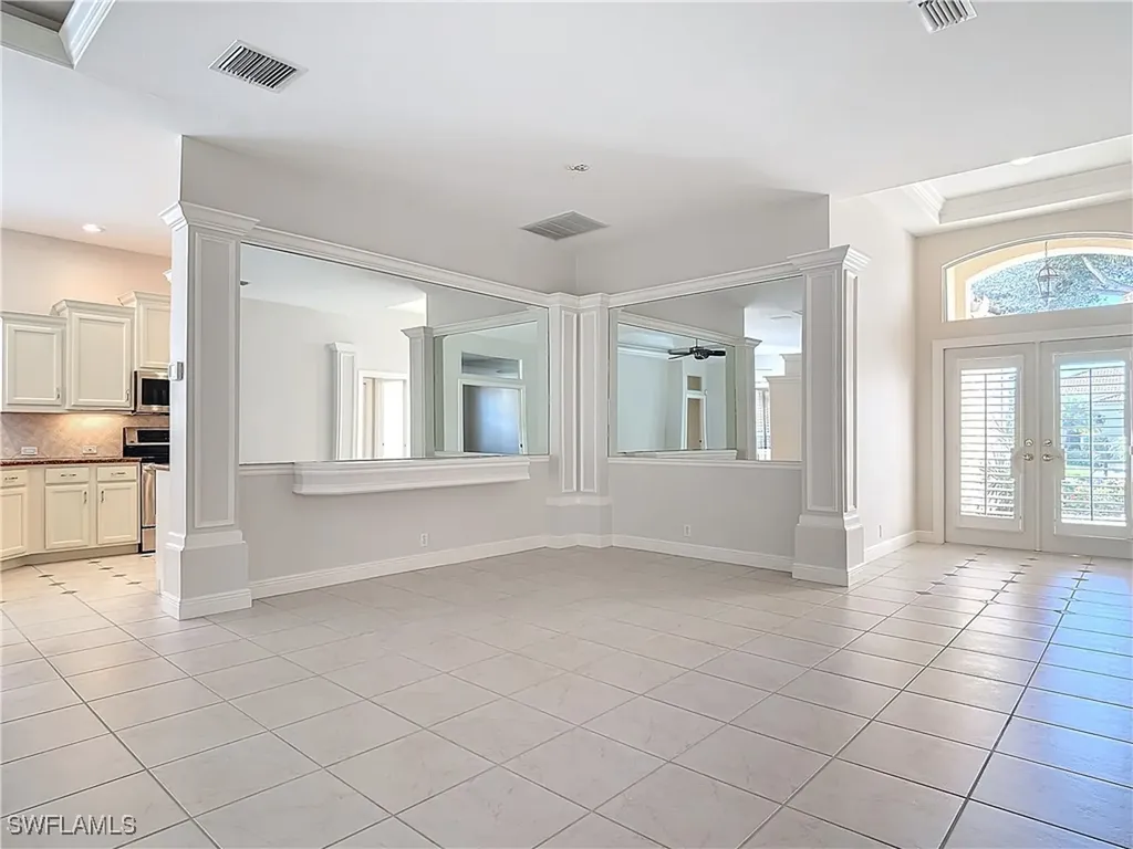 9190 Troon Lakes Drive Naples FL 34109