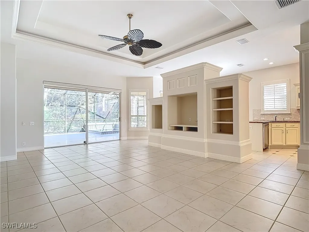 9190 Troon Lakes Drive Naples FL 34109