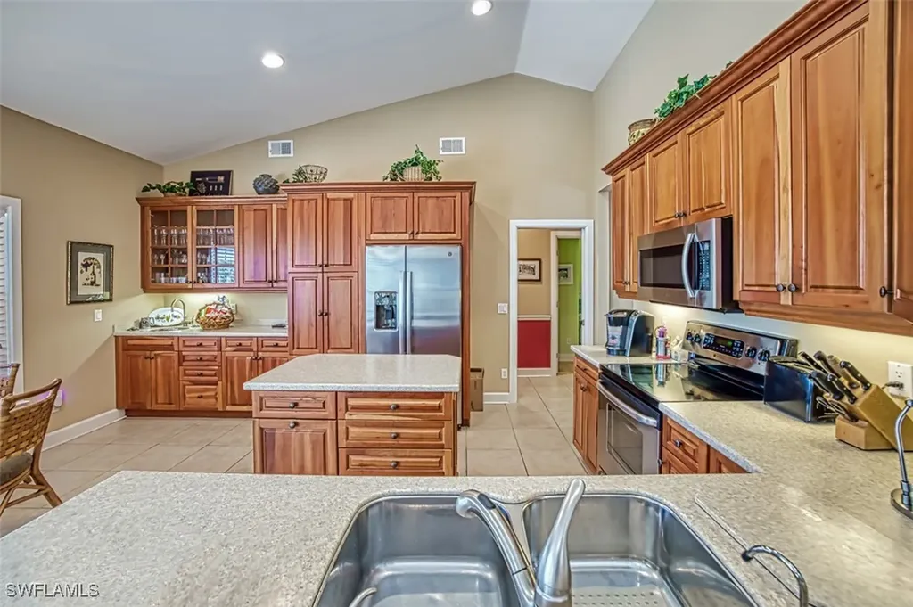 12601 Coconut Creek Court Fort Myers FL 33908