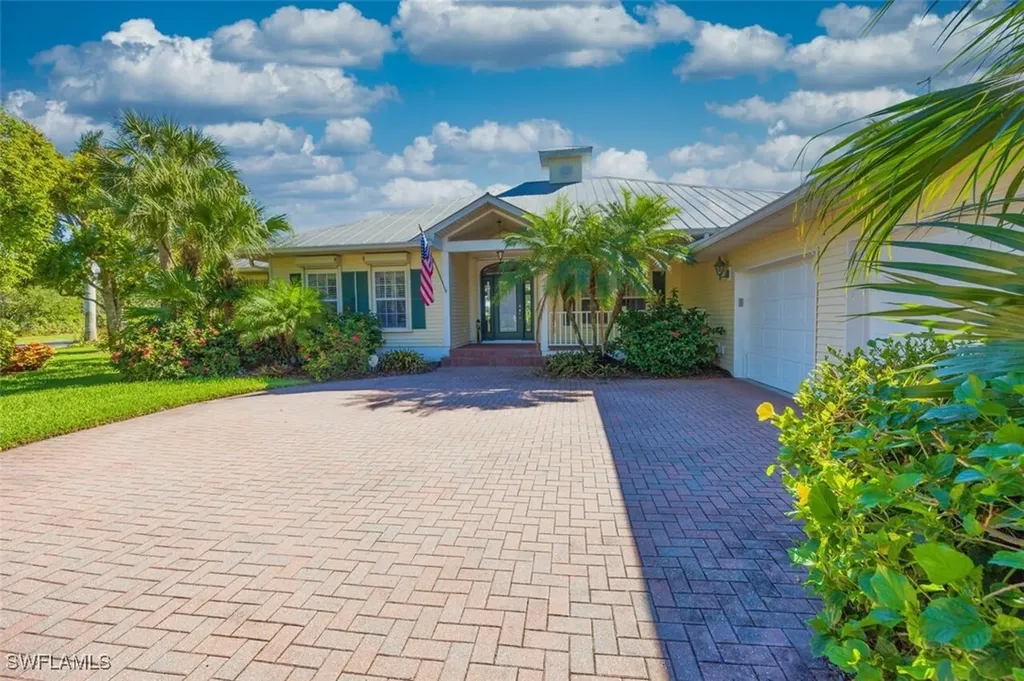 12601 Coconut Creek Court Fort Myers FL 33908