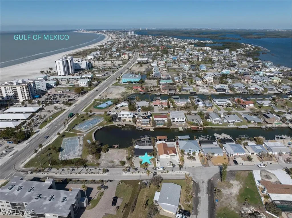 105 Albatross Street Fort Myers Beach FL 33931