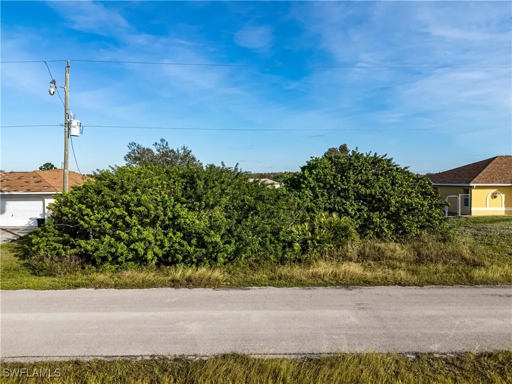2710 69th Street West Lehigh Acres FL 33971