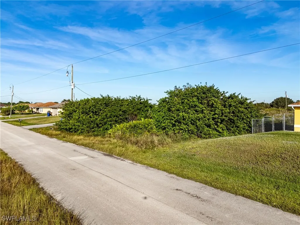 2710 69th Street West Lehigh Acres FL 33971