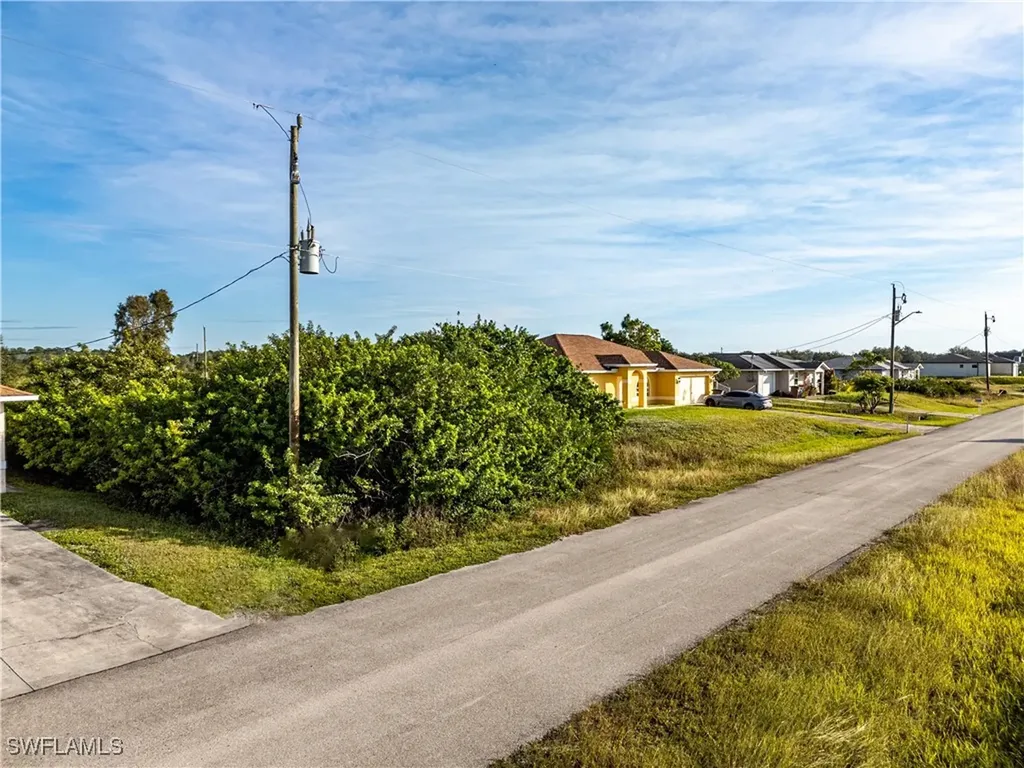2710 69th Street West Lehigh Acres FL 33971