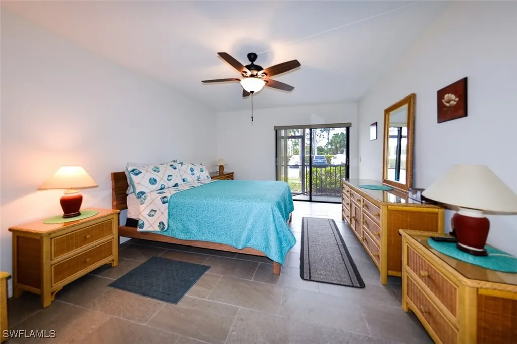 12471 Mcgregor Boulevard Fort Myers FL 33919