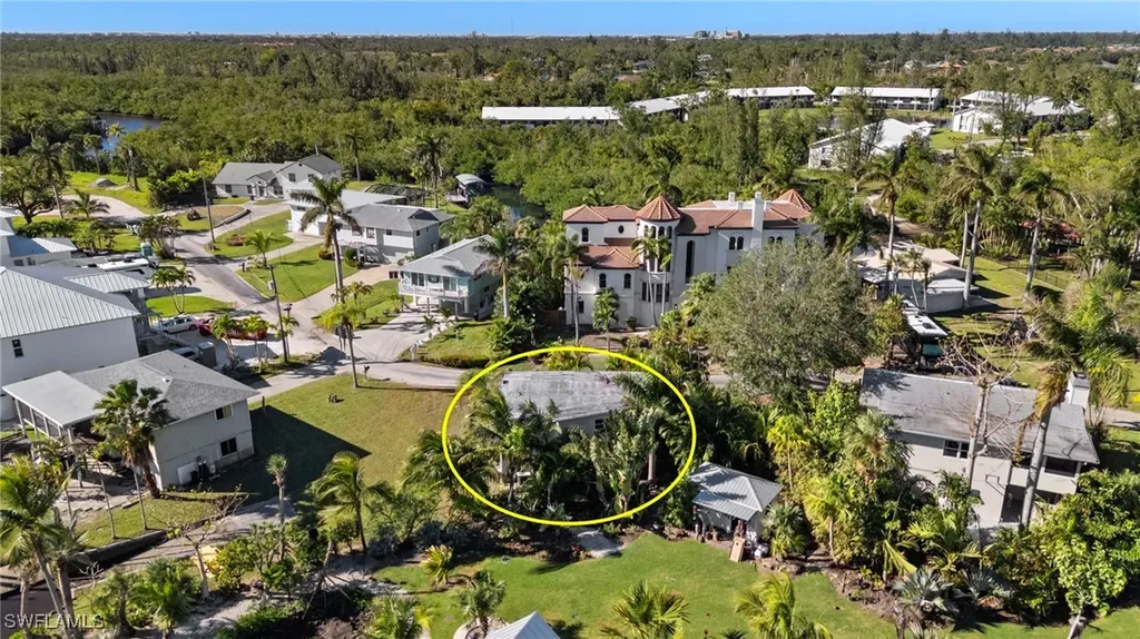 7222 Coca Sabal Lane Fort Myers FL 33908