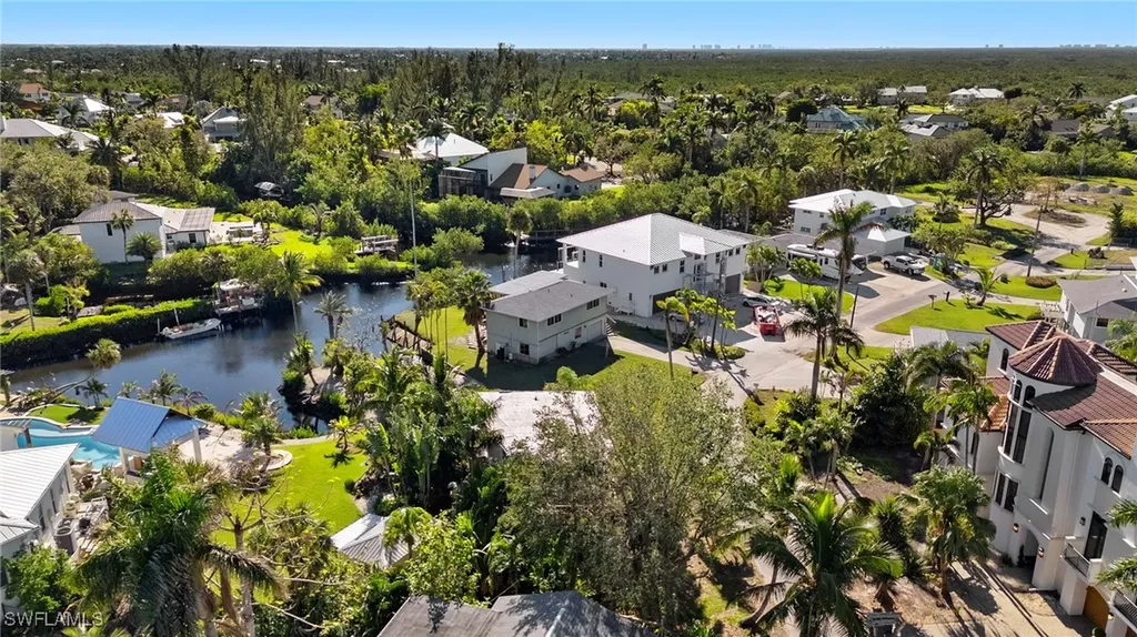 7222 Coca Sabal Lane Fort Myers FL 33908