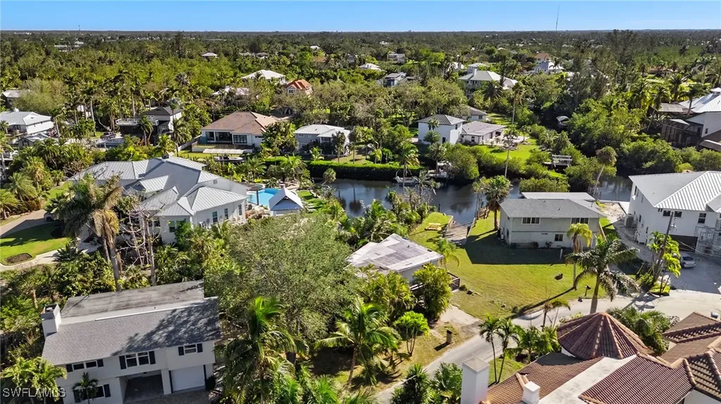 7222 Coca Sabal Lane Fort Myers FL 33908