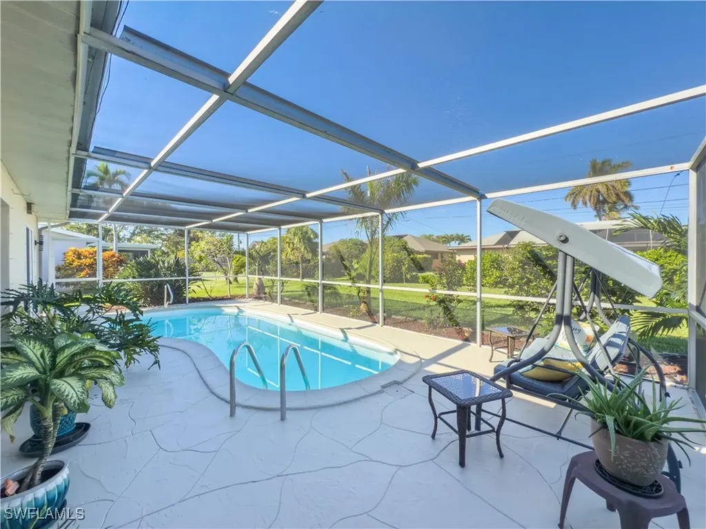 1209 SE 33rd Terrace Cape Coral FL 33904