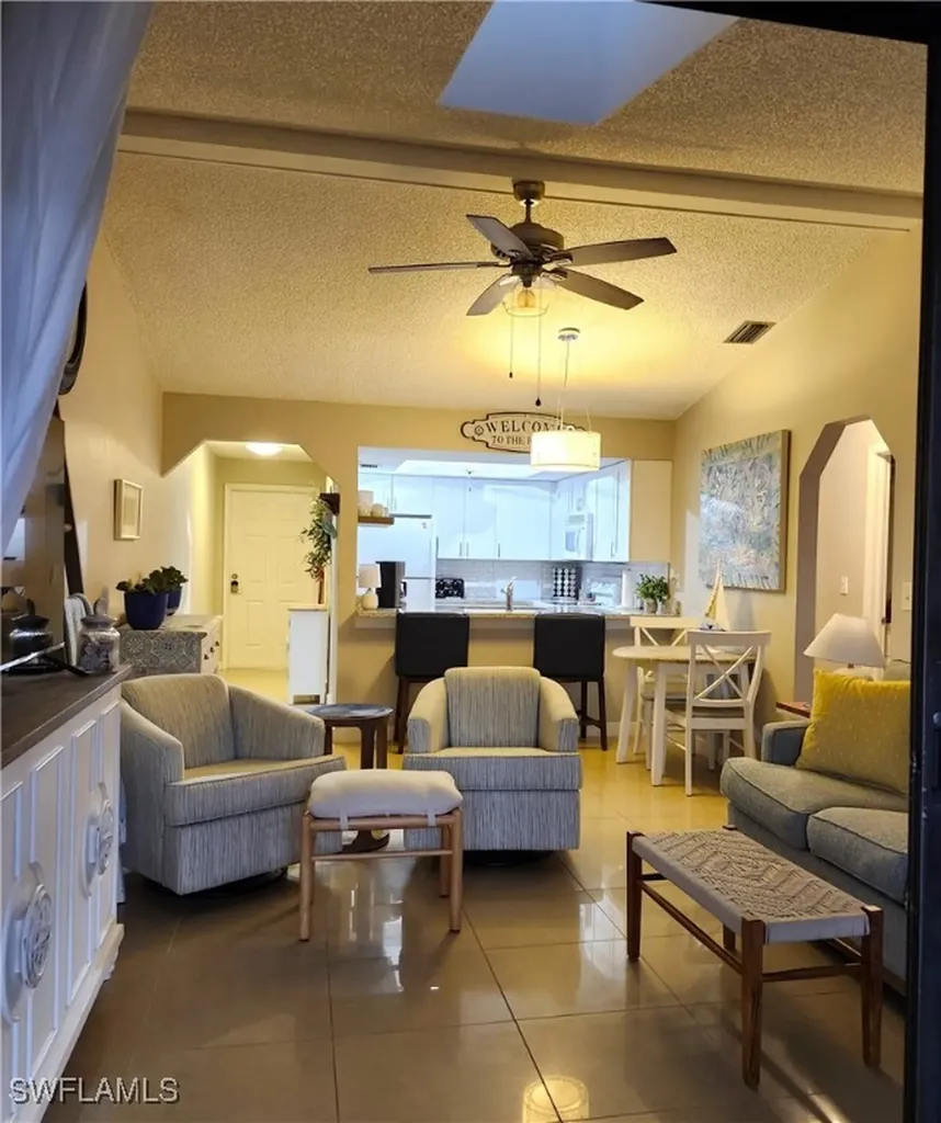 4010 Skyline Boulevard Cape Coral FL 33914