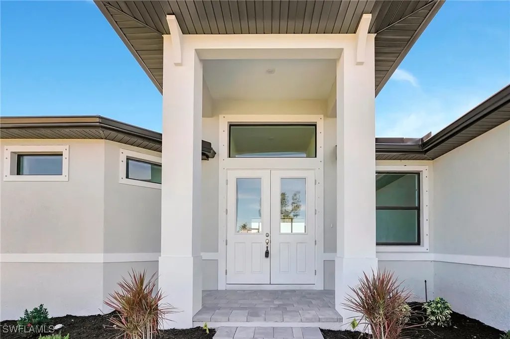 3710 SW 4th Lane Cape Coral FL 33991