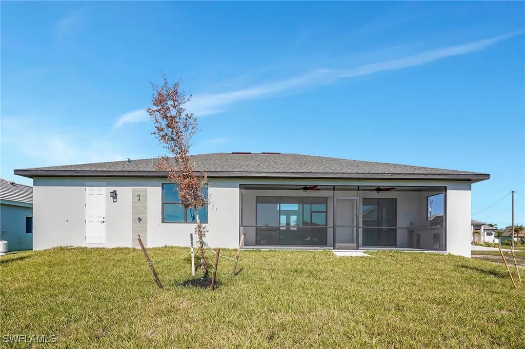 3710 SW 4th Lane Cape Coral FL 33991
