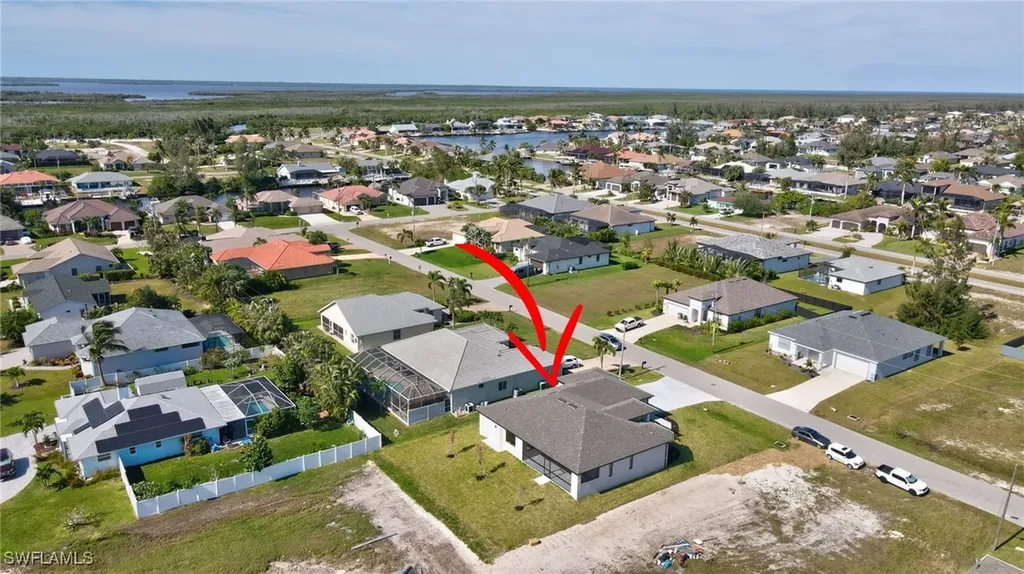 3710 SW 4th Lane Cape Coral FL 33991