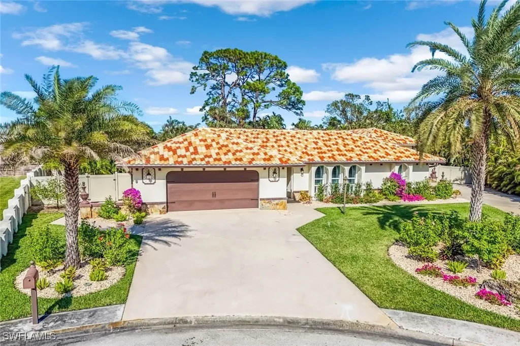 13750 Mcgregor Boulevard Fort Myers FL 33919