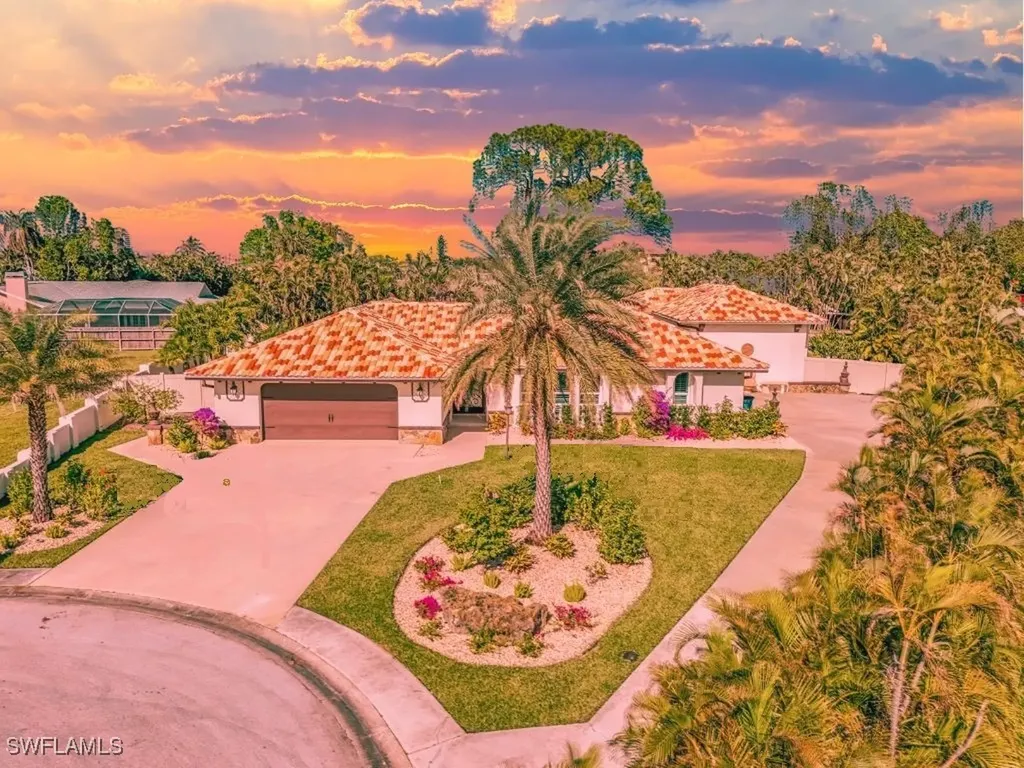 13750 Mcgregor Boulevard Fort Myers FL 33919