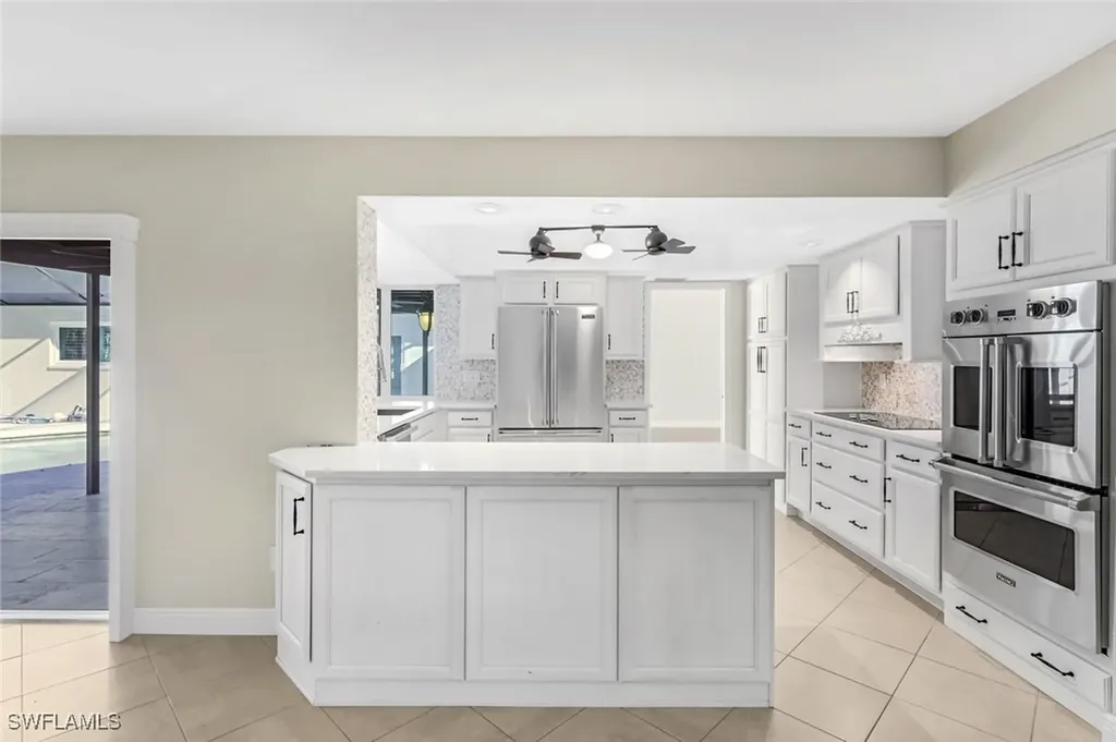 13750 Mcgregor Boulevard Fort Myers FL 33919