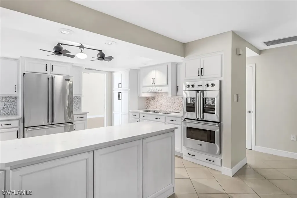 13750 Mcgregor Boulevard Fort Myers FL 33919