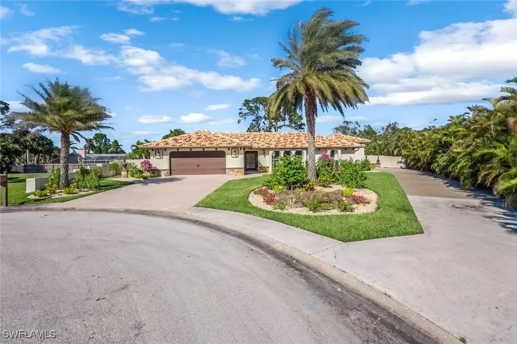13750 Mcgregor Boulevard Fort Myers FL 33919