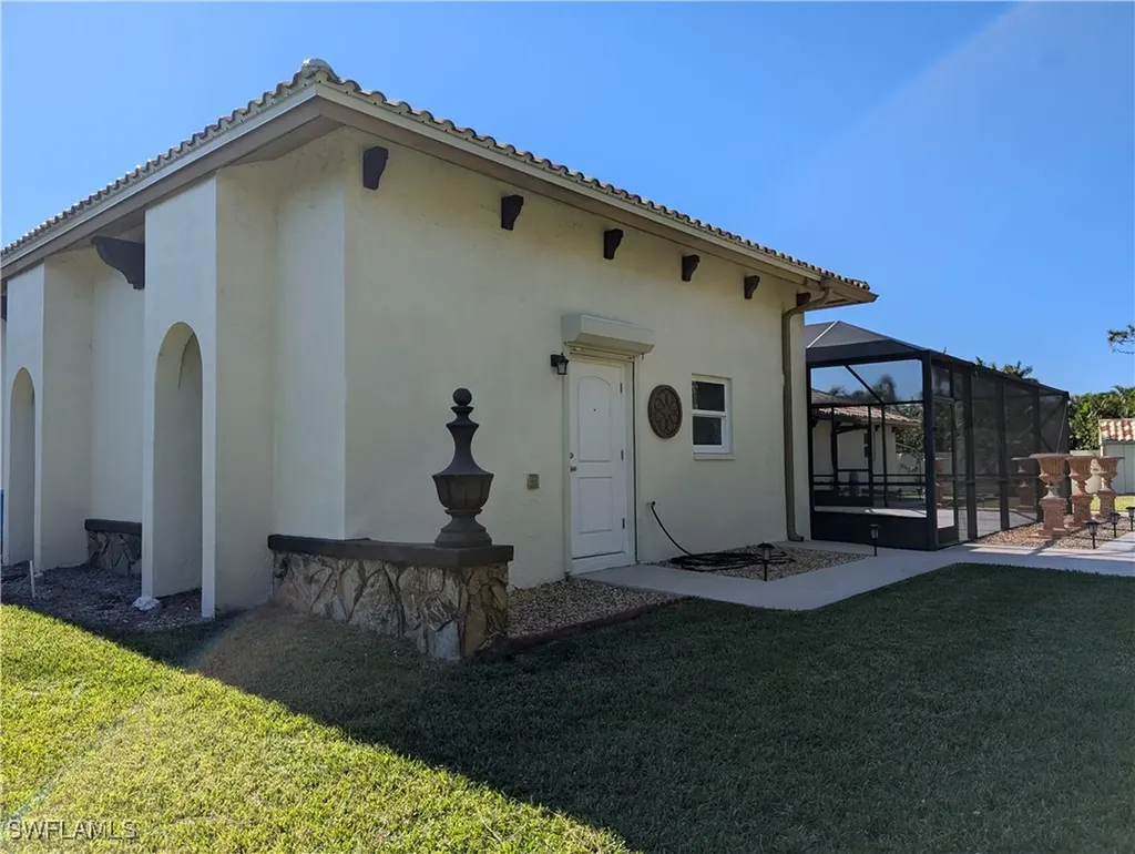 13750 Mcgregor Boulevard Fort Myers FL 33919