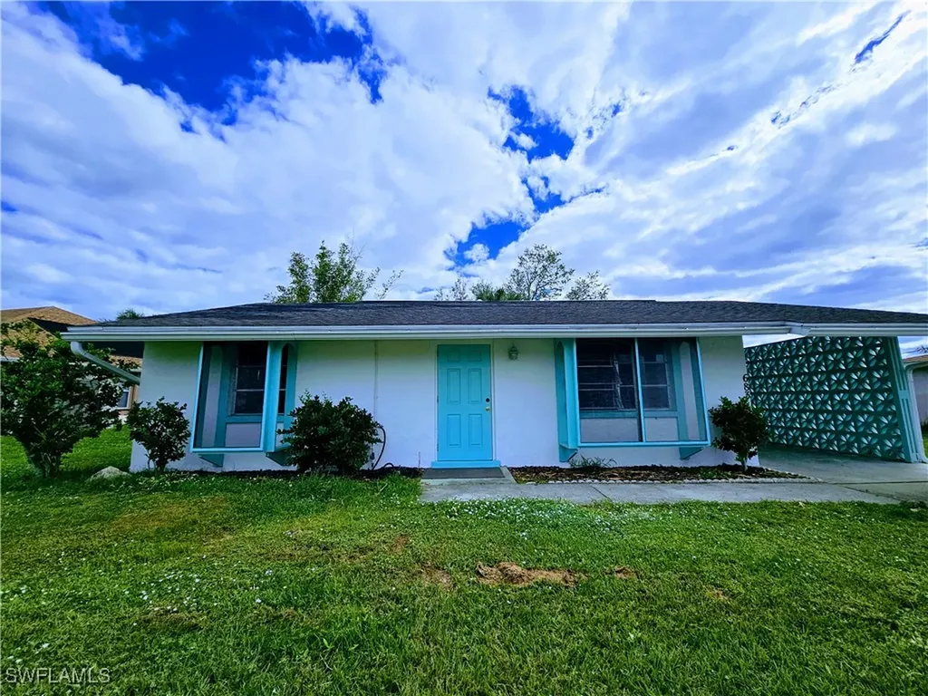 683 W Tarpon Boulevard NW Port Charlotte FL 33952