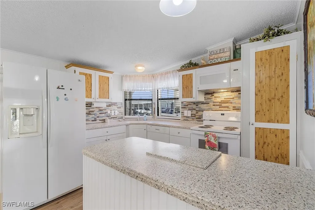 7175 Cobiac Drive St. James City FL 33956