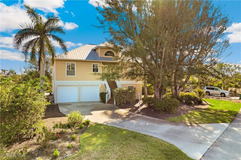 1965 Roseate Lane Sanibel FL 33957