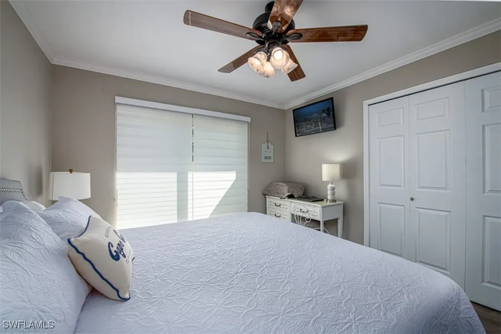 843 SE 46th Lane Cape Coral FL 33904