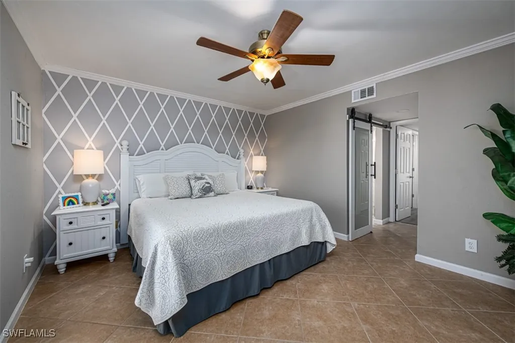 843 SE 46th Lane Cape Coral FL 33904