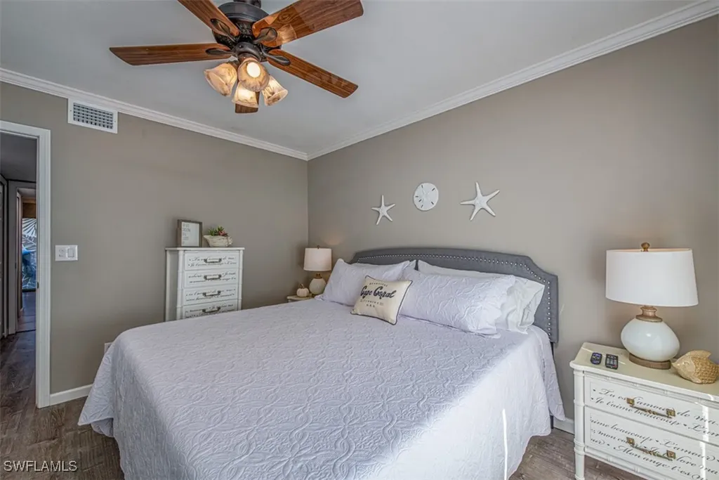 843 SE 46th Lane Cape Coral FL 33904