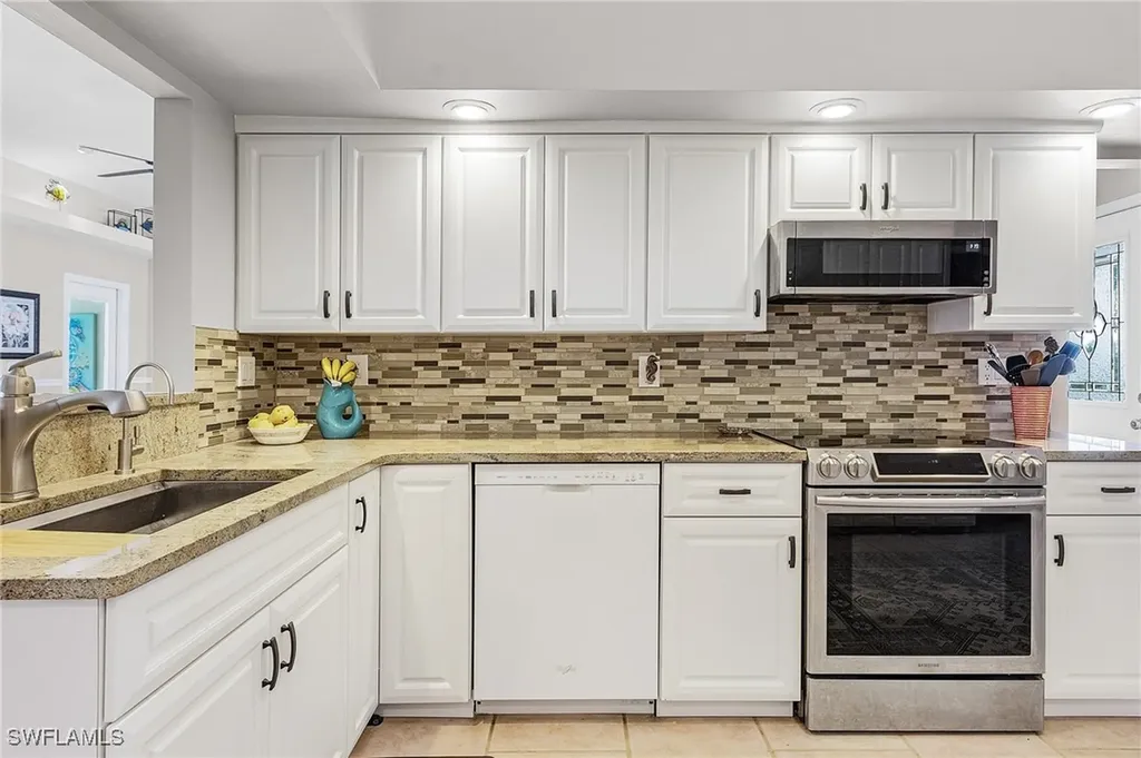 5197 Anchorage Drive St. James City FL 33956