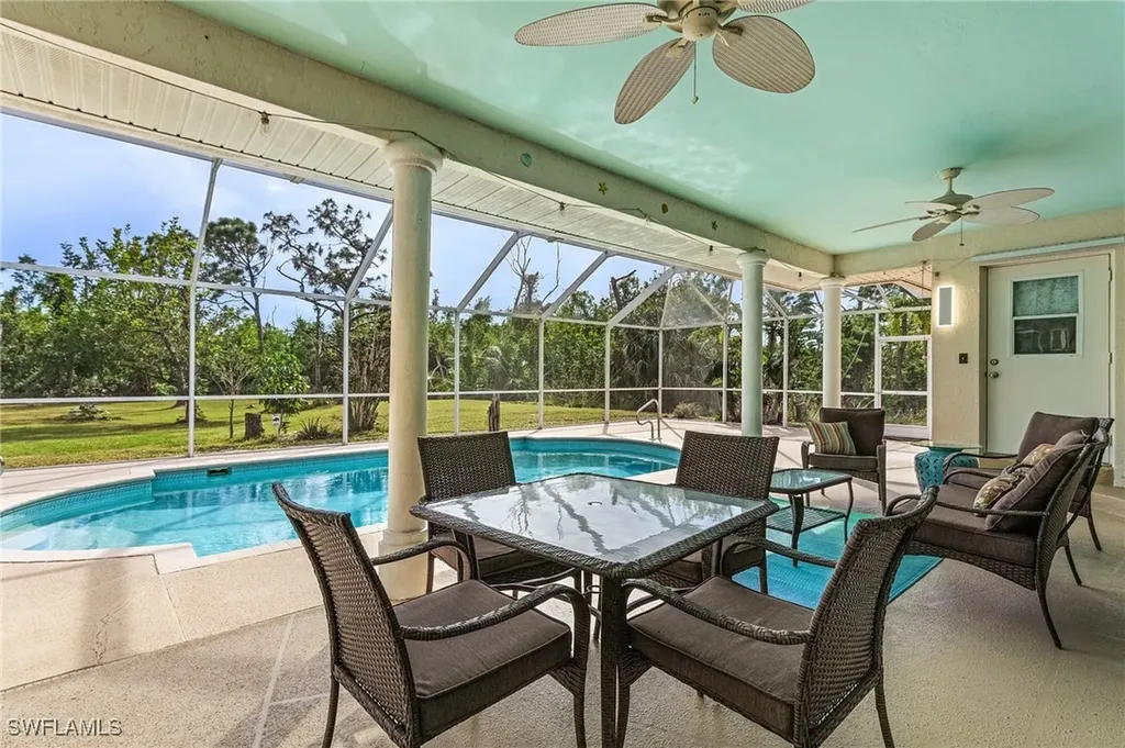 5197 Anchorage Drive St. James City FL 33956